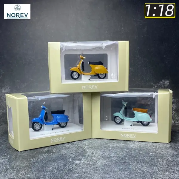 NOREV 1/18 Vespa Primavera Motorcycle Model - Image 3