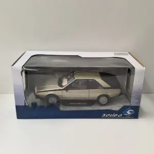 1:18 Scale Welly Fuego Turbo Diecast Car Model 11 S8f50515dd4db4d2cb14f2f2719b101e2D