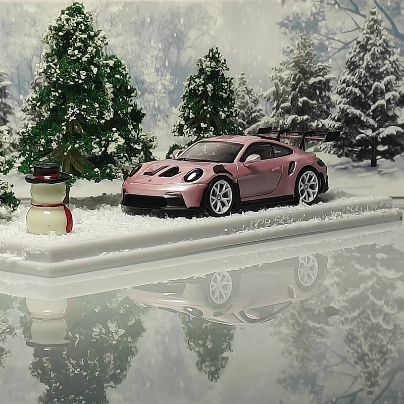 1:64 Scale Alloy Die-Cast Supercar Model for Collection 9 1:64 Scale Alloy Die-Cast Supercar Model for Collection - Image 9