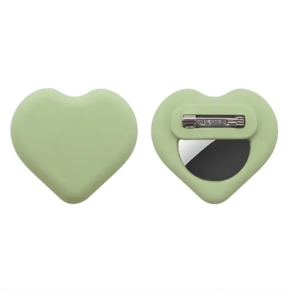 Heart-Shaped Silicone AirTag Protective Case - Image 14