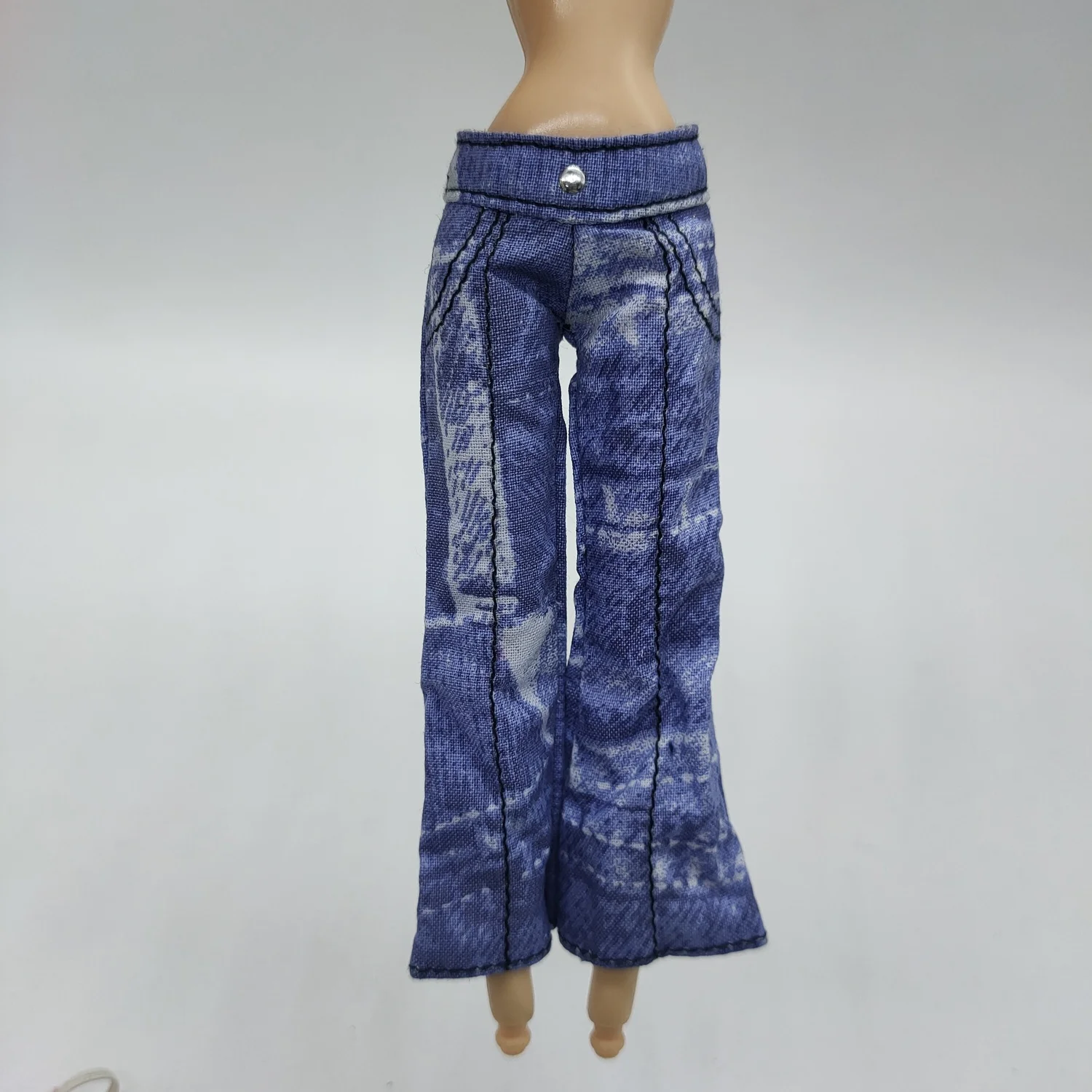 Casual Jeans for 30cm Bratz and Monster High Dolls 13 Casual Jeans for 30cm Bratz and Monster High Dolls - Image 13