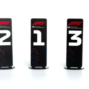 S909e19e6b2004a0dbce9b1cbb0a1d4a7I 1