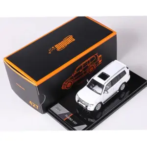 1:64 Scale Alloy Pajero V97 Model Car 8 S9180093d41a848819bbf957bc3c347ecU