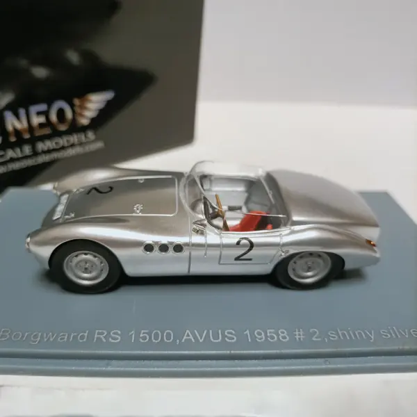 Neo 1:43 Resin Borgward 1500 RS Model Car - Image 4
