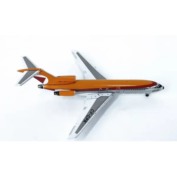 Diecast Canadian Pacific B727-100 Model 1:500 - Image 2