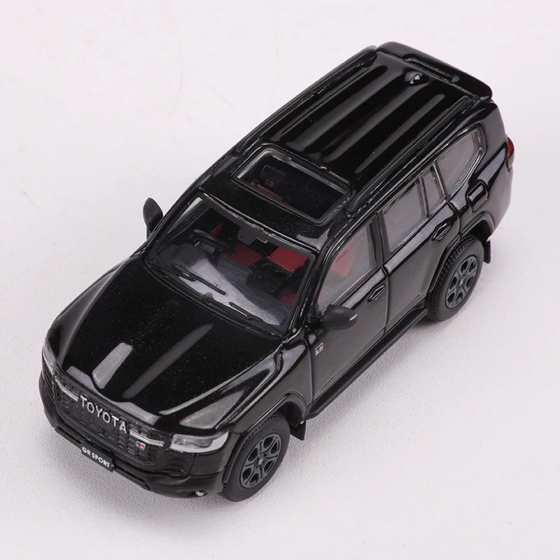 GCD 1:64 Land Cruiser LC300 Diecast Model 17 GCD 1:64 Land Cruiser LC300 Diecast Model - Image 17