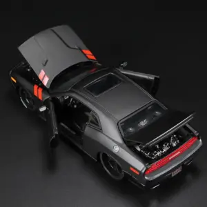 Maisto 1:24 Dodge Challenger SRT Model Car 12 S9459a1b617fd4819a01f48e06c2db174Y 1