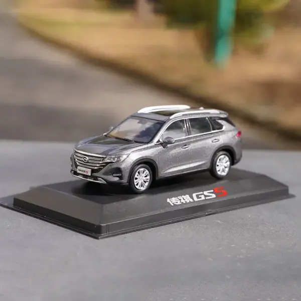 1:43 Trumpchi GS5 2020 Diecast Model Toy - Image 2