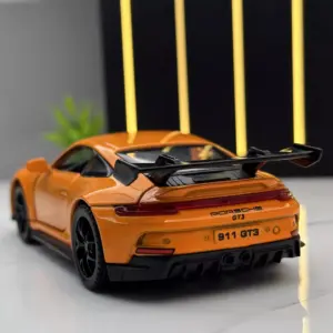 1:32 Porsche 911 GT3 Diecast Model Car 15 S95cde75169334fbb898c646e9f7d1052H