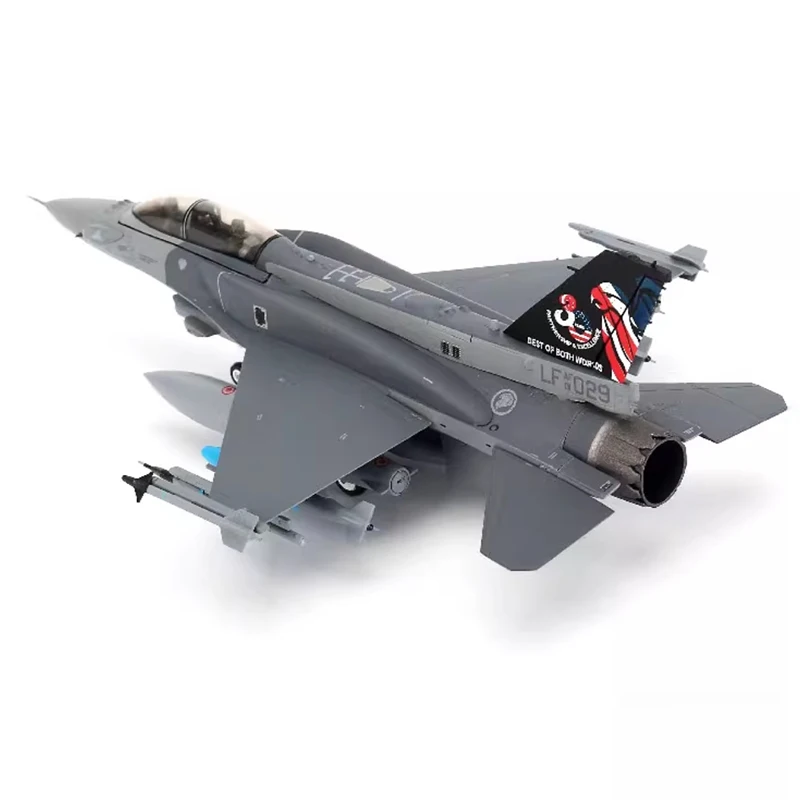Diecast 1:72 Singapore F-16D Military Model 3 Diecast 1:72 Singapore F-16D Military Model - Image 3