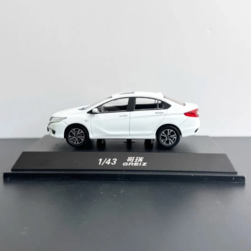 Honda GREIZ Alloy Model 1:43 Collectible Toy 3 Honda GREIZ Alloy Model 1:43 Collectible Toy - Image 3