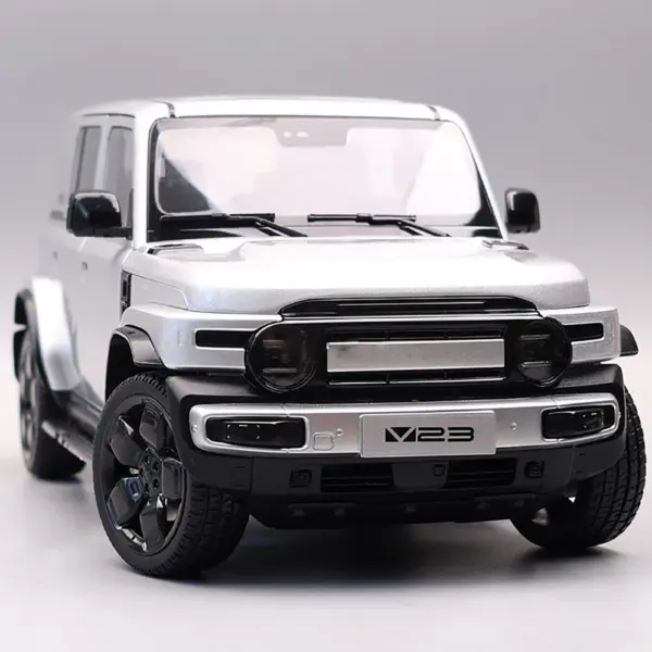 iCAR V23 1:18 Alloy Vehicle Model for Display - Image 4