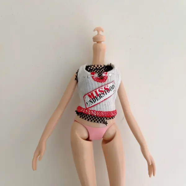 Bratz & Monster High Doll Tops Set - Image 37