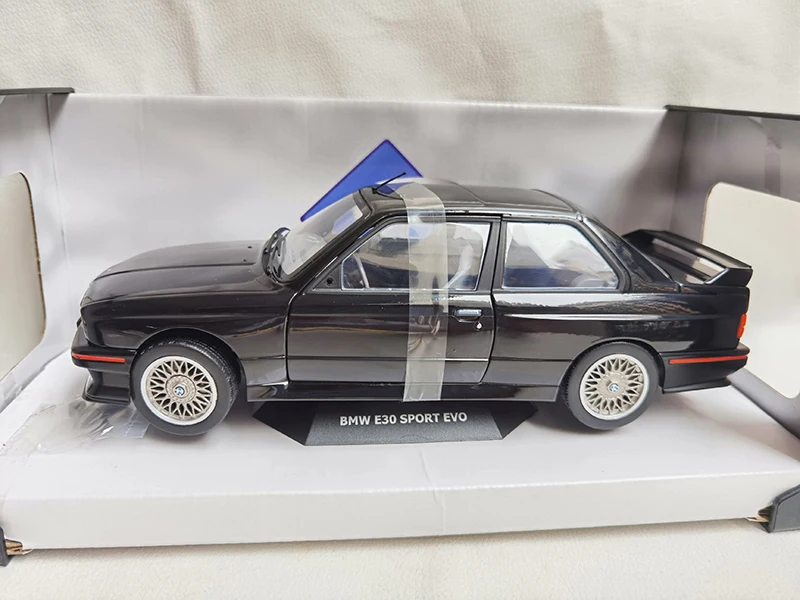 JERREN 1:18 E30 M3 1986 Diecast Car Model 2 JERREN 1:18 E30 M3 1986 Diecast Car Model - Image 2