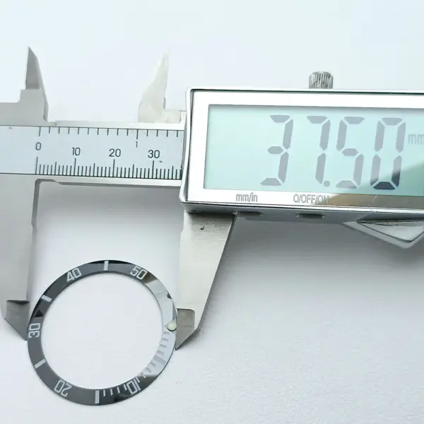 37.5mm Sloping Ceramic Watch Bezel Insert Replacement - Image 5