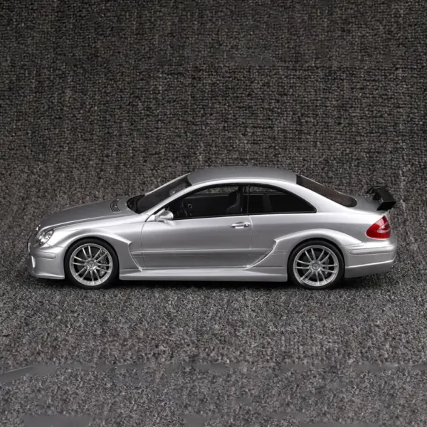 1:18 Scale CLK DTM Resin Car Model for Collectors - Image 3