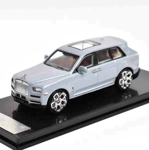 1:64 Cullinan SUV Diecast Model Car - Image 16