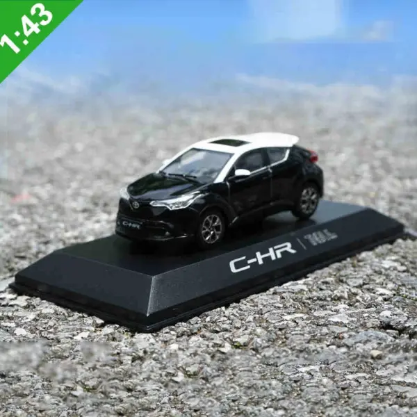 1:43 C-HR CHR SUV Diecast Model Car - Image 8