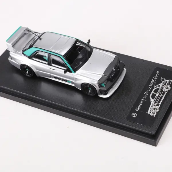 RM MODEL 1:64 190E W201 Alloy Diecast Car - Image 2