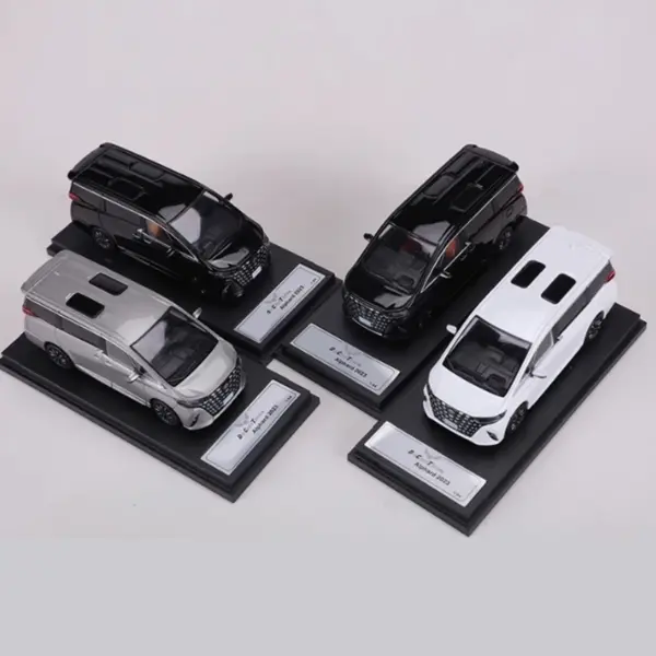 1:64 Scale Alphard 2023 MPV Alloy Diecast Model - Image 4