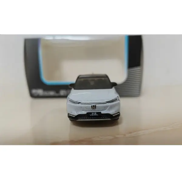 1:64 Scale 2023 VEZEL SUV Diecast Model Toy - Image 4