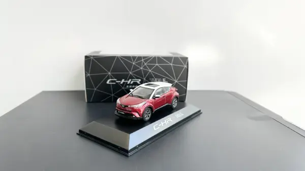 1:43 C-HR CHR SUV Diecast Model Car - Image 9