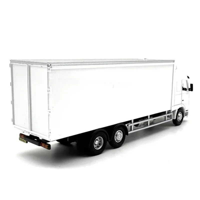 Diecast 1/76 FH Box Truck Model for Collectors 3 Diecast 1/76 FH Box Truck Model for Collectors - Image 3