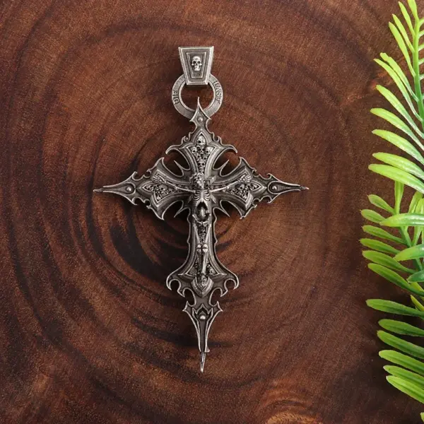 Vintage Gothic Skull Jesus Cross Pendant Necklace - Image 4