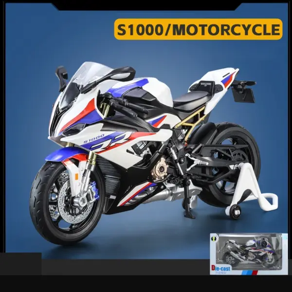 1:9 BMW M1000RR Diecast Motorcycle Model - Image 10