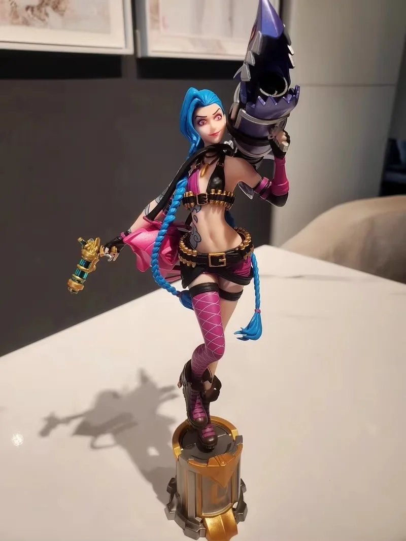 League of Legends Jinx PVC Anime Figurine 22cm 4 League of Legends Jinx PVC Anime Figurine 22cm - Image 4