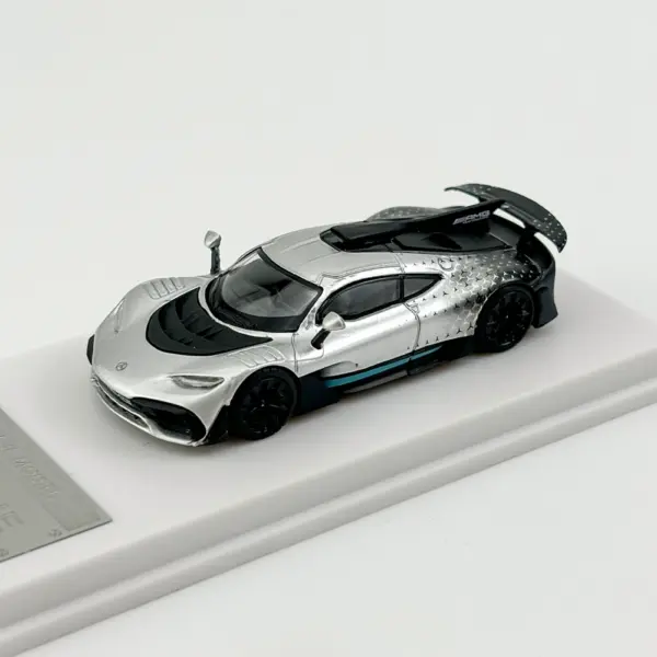 LMLF 1:64 AMG ONE Diecast Alloy Car Model - Image 7