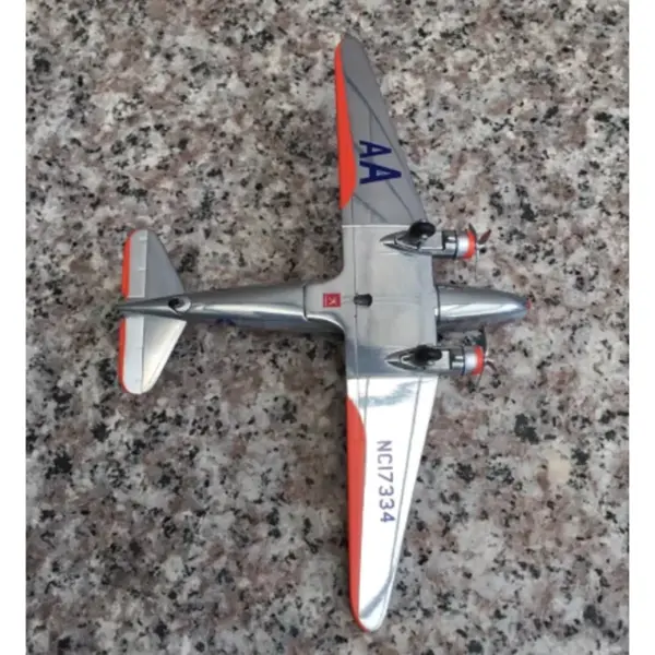 Diecast Lockheed DC-3 American Airlines Model - Image 4