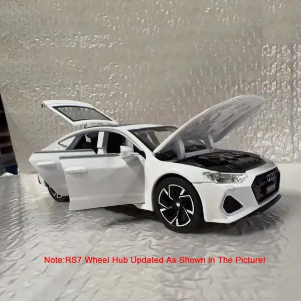 1:32 RS7 Alloy Diecast Car with Light & Sound - Image 7