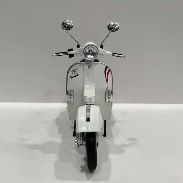 Diecast 1/10 Vespa PX150 Motorcycle Model Toy - Image 3