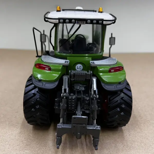 1:32 Fendt 1165 MT Crawler Tractor Model - Image 2