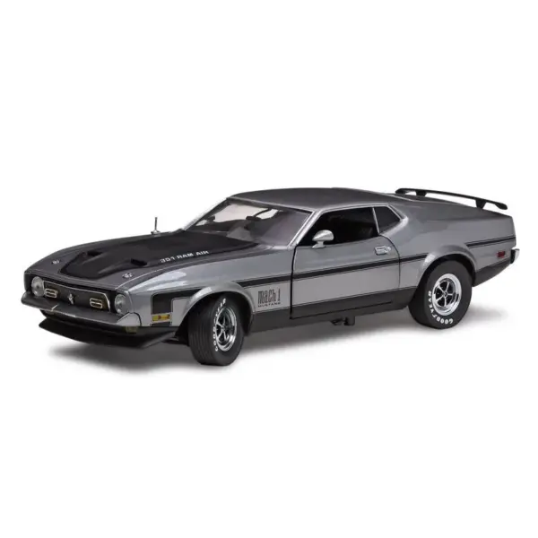 SunStar 1:18 Scale 1971 Ford Mustang Mach I Model - Image 5