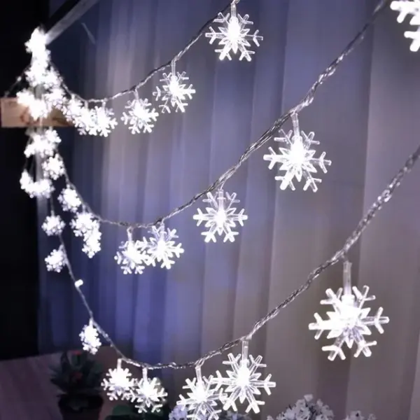 10/20/80 LED Snowflake Fairy String Lights - Image 8