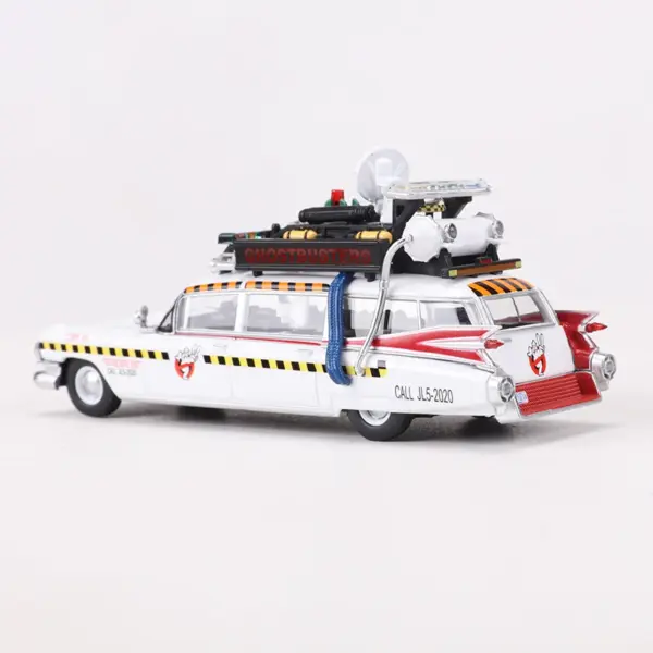 Ghostbusters ECTO 1:64 Diecast Model Car - Image 6