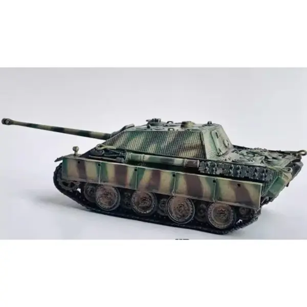1/72 Sd.Kfz.173 Cheetah Tank Destroyer Model - Image 4