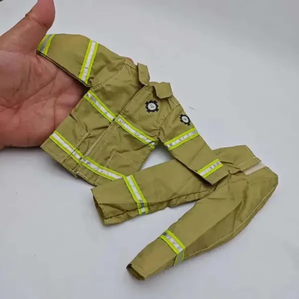 1/6 Scale Firefighter Rescue Uniform Model for Action Figures - Image 2
