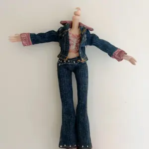 Sa6f3a0866be84a4c9be550f8c52cb789l 3