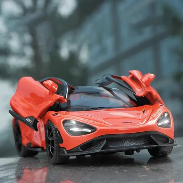 1:32 McLaren 765LT Alloy Model Car - Image 6