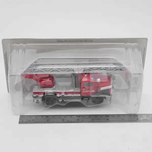 IXO 1:43 Scale IFA S4000-1 DL25 Fire Truck Model - Image 6