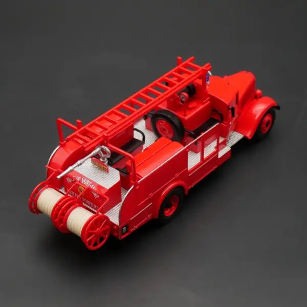 IXO 1:43 Fire Truck Citroen P 45 Diecast Model - Image 6