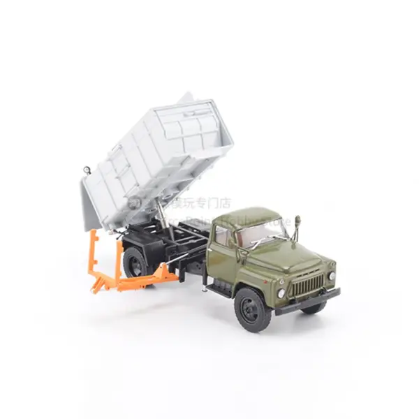 1:43 Diecast Sanitation Truck Model KO-413 Russia Gaz-53 - Image 5