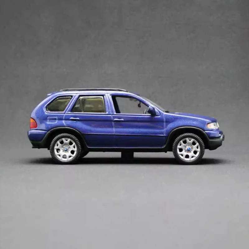 Delprado 1:43 BMW X5 E53 Alloy Model Car 2 Delprado 1:43 BMW X5 E53 Alloy Model Car - Image 2