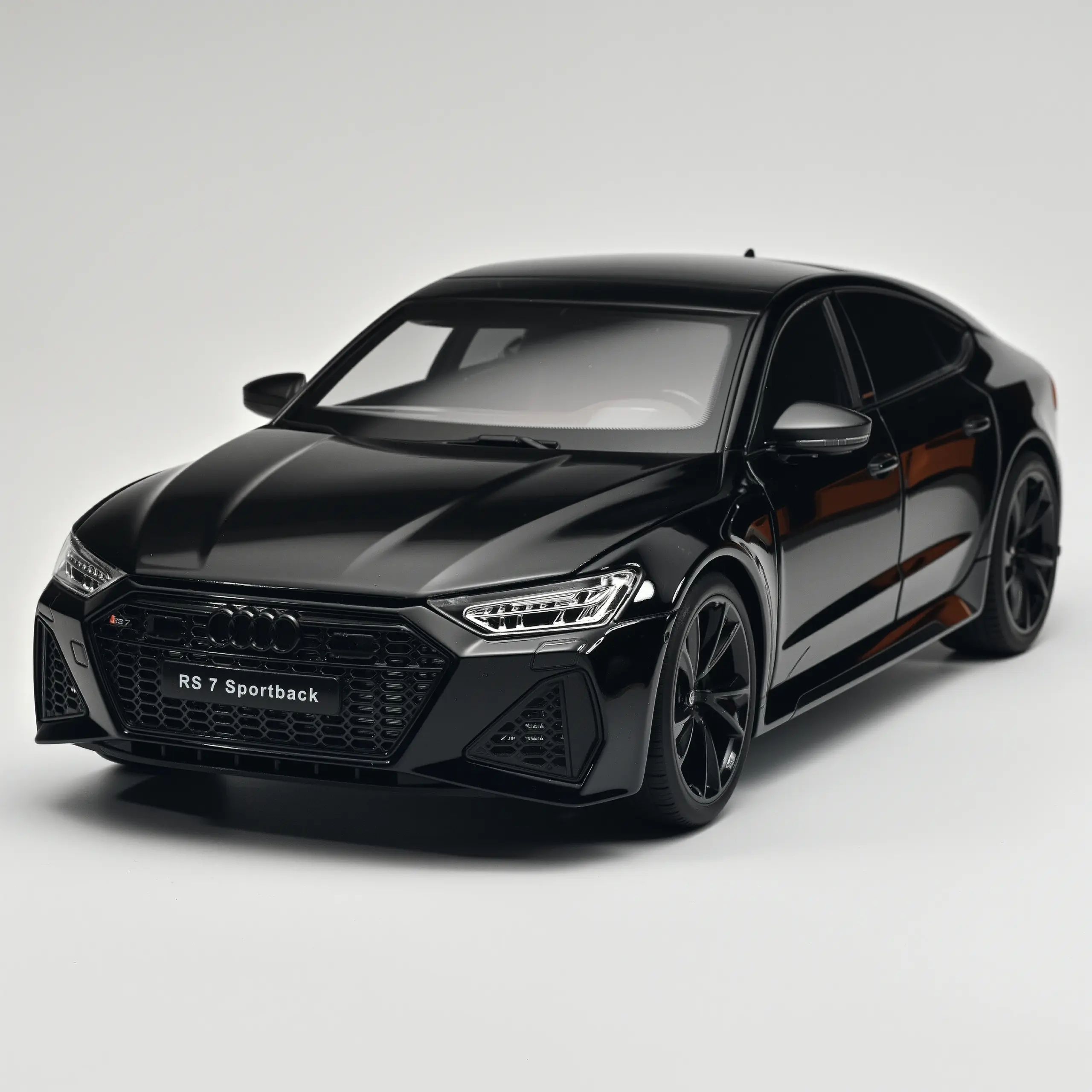 1:18 AUDI RS7 Sportback Diecast Model Car 5 1:18 AUDI RS7 Sportback Diecast Model Car - Image 5