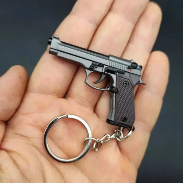 Alloy 1:4 92F Pistol Keychain Fidget Toy - Image 2
