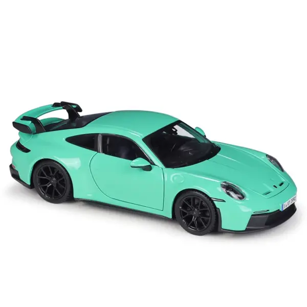 Bburago 1:24 Porsche 911 Gt3 Diecast Model - Image 5