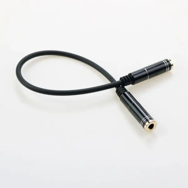 3.5mm Female-to-Female Audio Extension Cord - Image 3